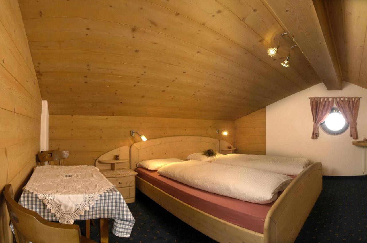Agriturismo Apartments Tuene Ortisei Exteriör bild
