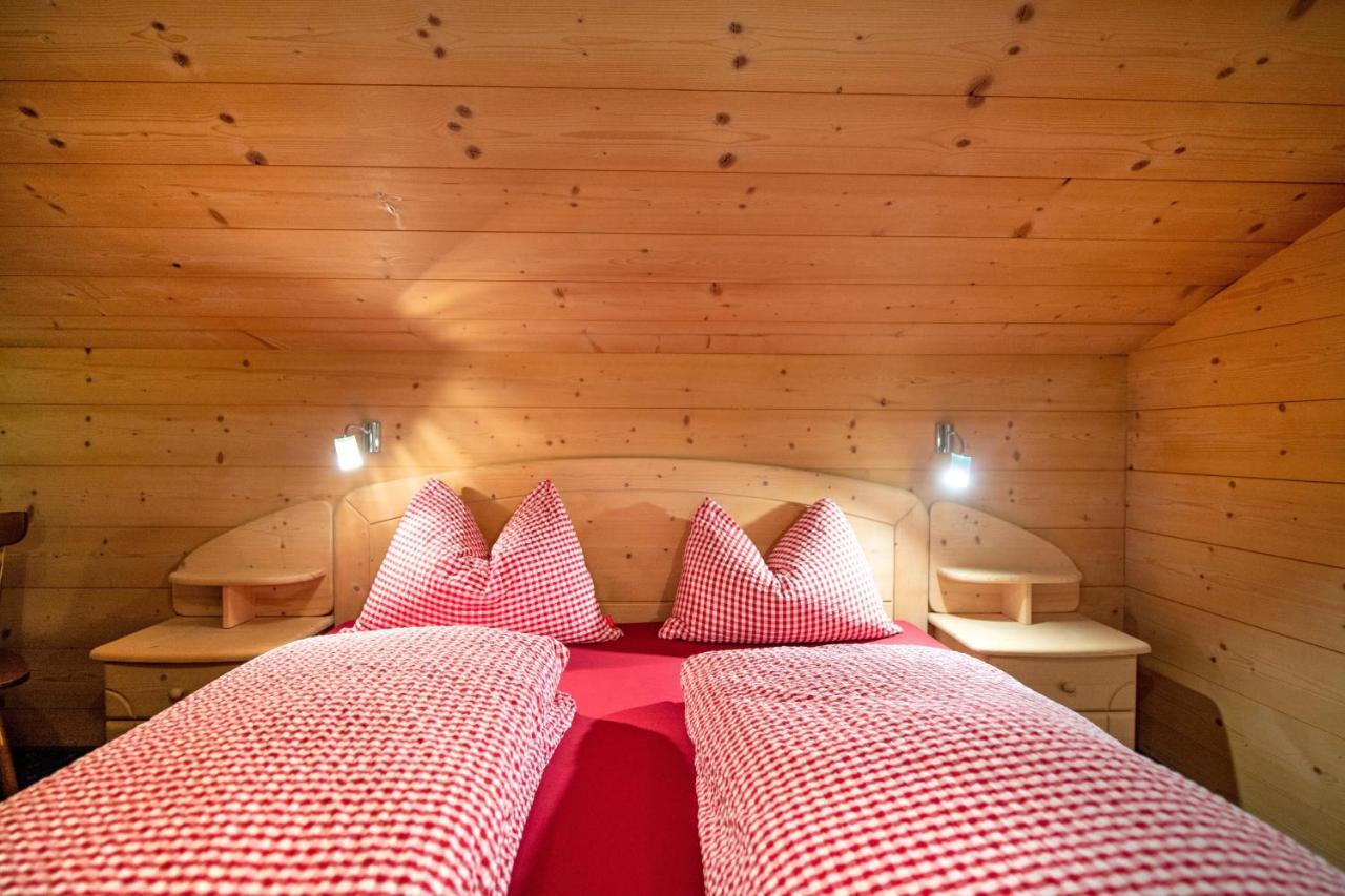 Agriturismo Apartments Tuene Ortisei Exteriör bild