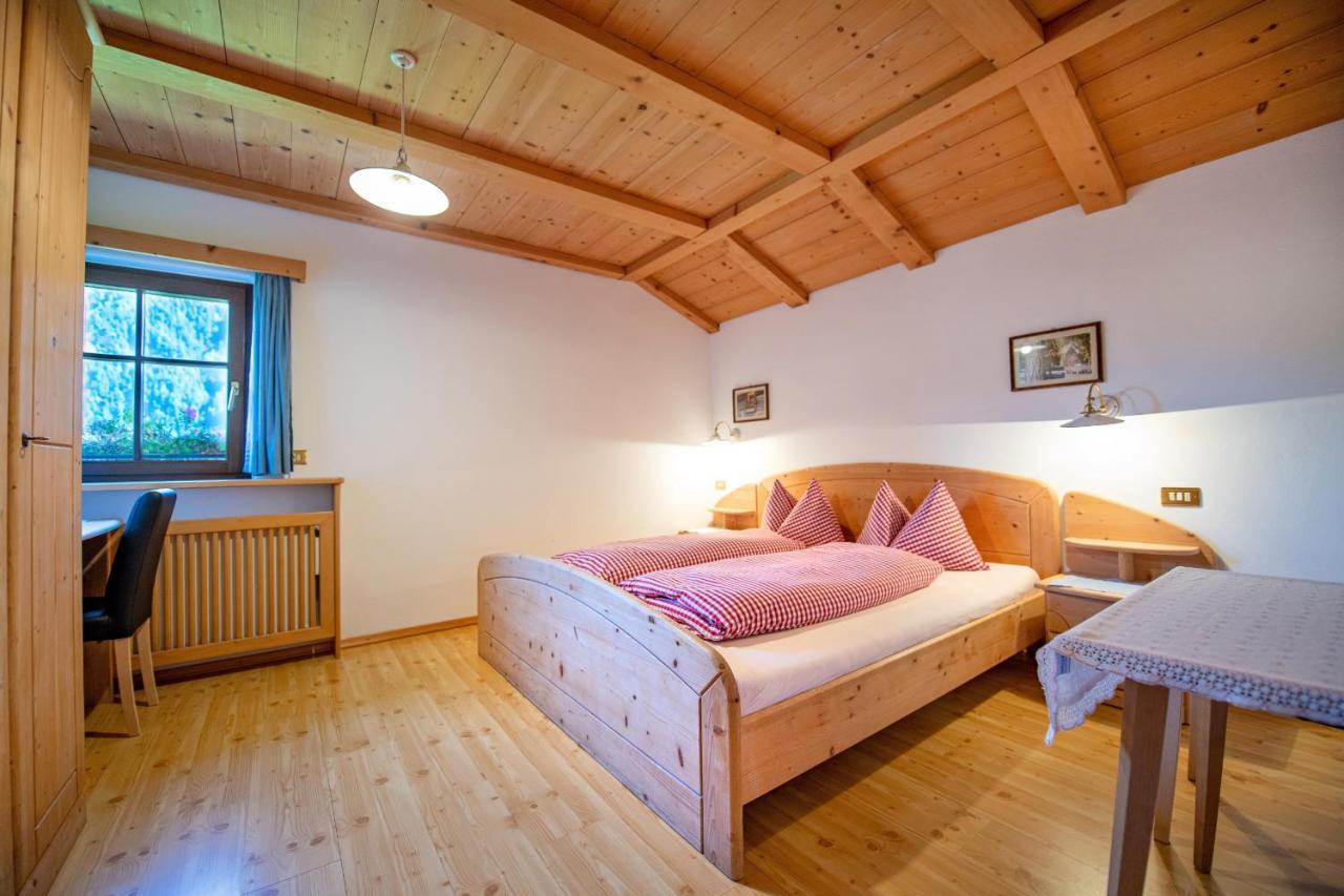 Agriturismo Apartments Tuene Ortisei Exteriör bild