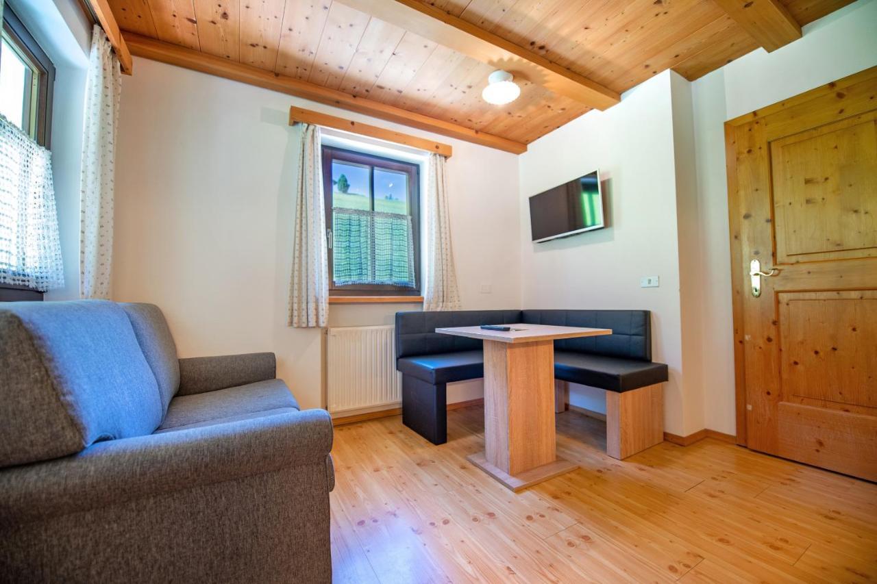 Agriturismo Apartments Tuene Ortisei Exteriör bild