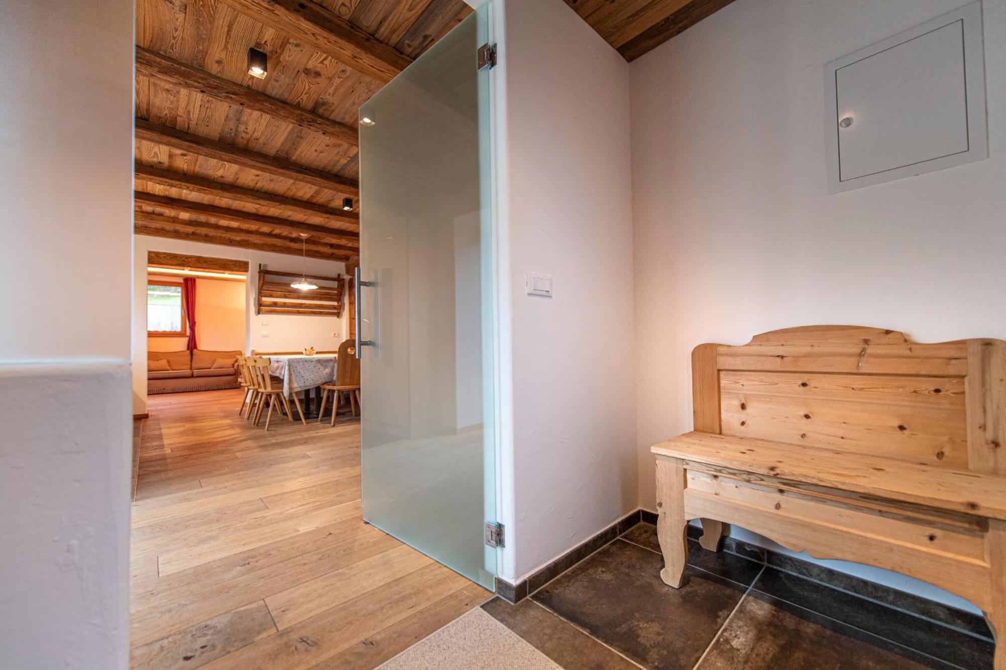 Agriturismo Apartments Tuene Ortisei Exteriör bild